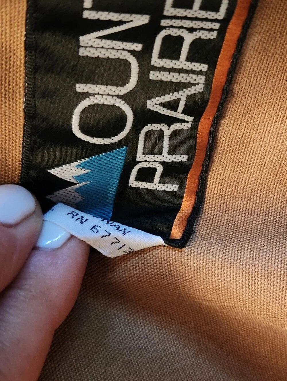 Vintage Mountain Prairie Tan Gaming Vest Size Small